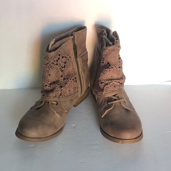 Not Rated - - vintage steampunk buckle brown vegan leather Ankle Bootie - Picture 5 of 6